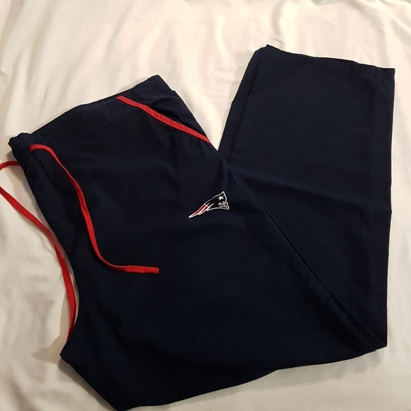 New England Patriots men's XL blue scrub pants XL - Picture 1 of 3